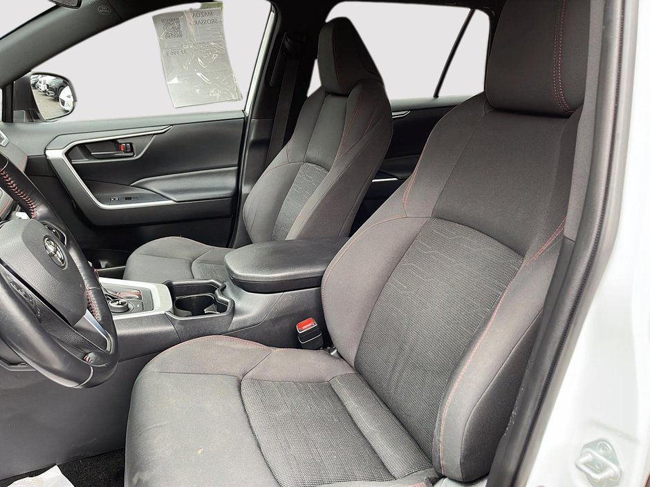 Toyota RAV4 Prime SE 2021-8