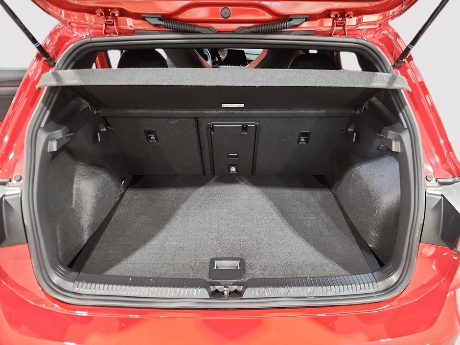 Volkswagen Golf GTI Autobahn 2022-5