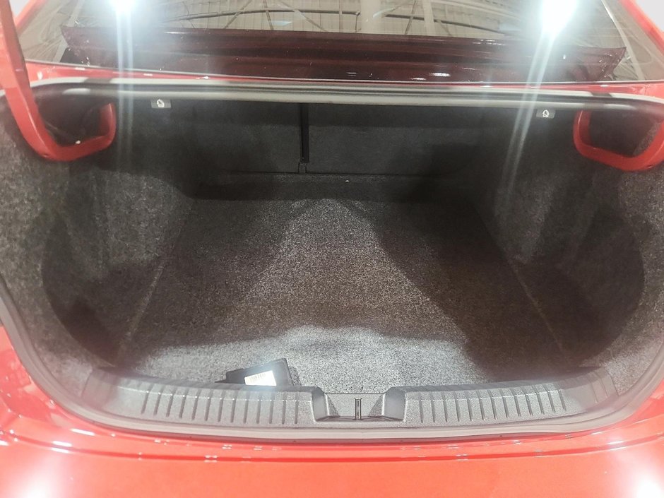 Volkswagen Jetta GLI  2023-5