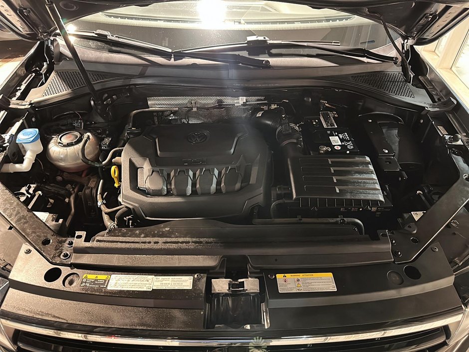 Volkswagen Tiguan Comfortline R-Line Black Edition 2022-9