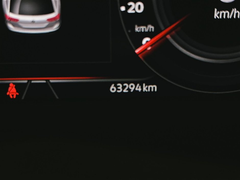 Volkswagen Tiguan Comfortline R-Line Black Edition 2022-14