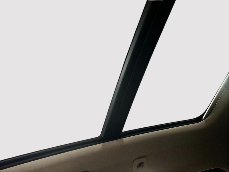 Volvo XC40 Momentum 2022-15