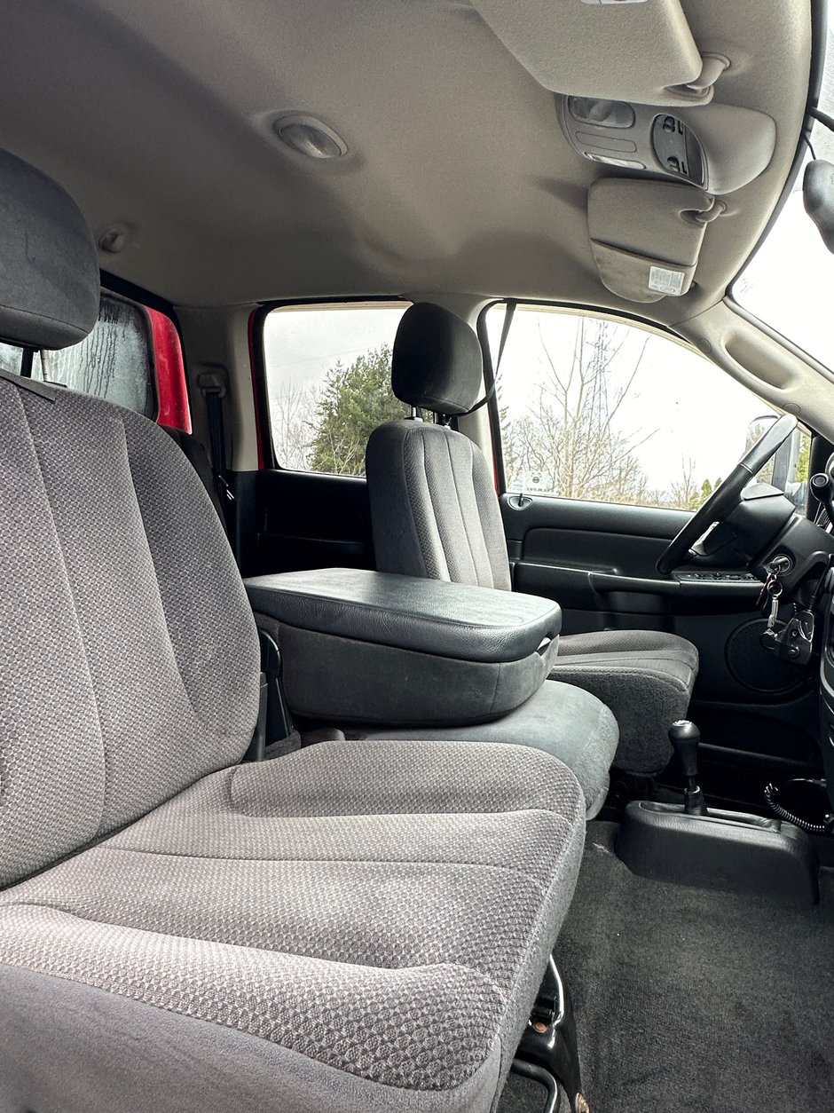 2003 Dodge Ram 3500-16