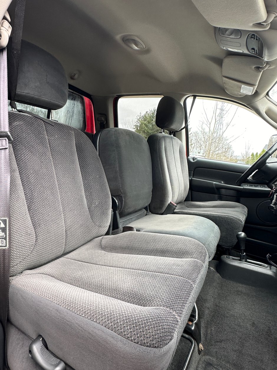 2003 Dodge Ram 3500-8