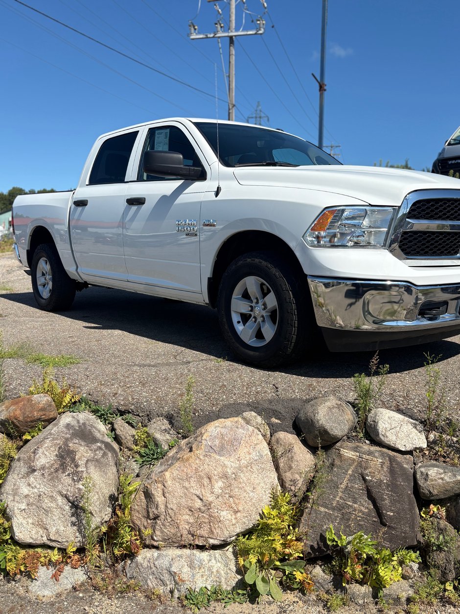2023 Ram 1500 Classic SLT-3