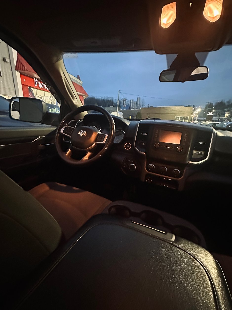 2020 Ram 2500 Big Horn-25