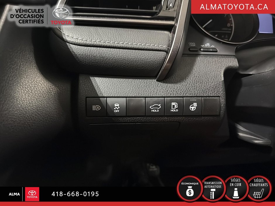 Toyota Camry SE boîte de vitesses automatique 2023-16
