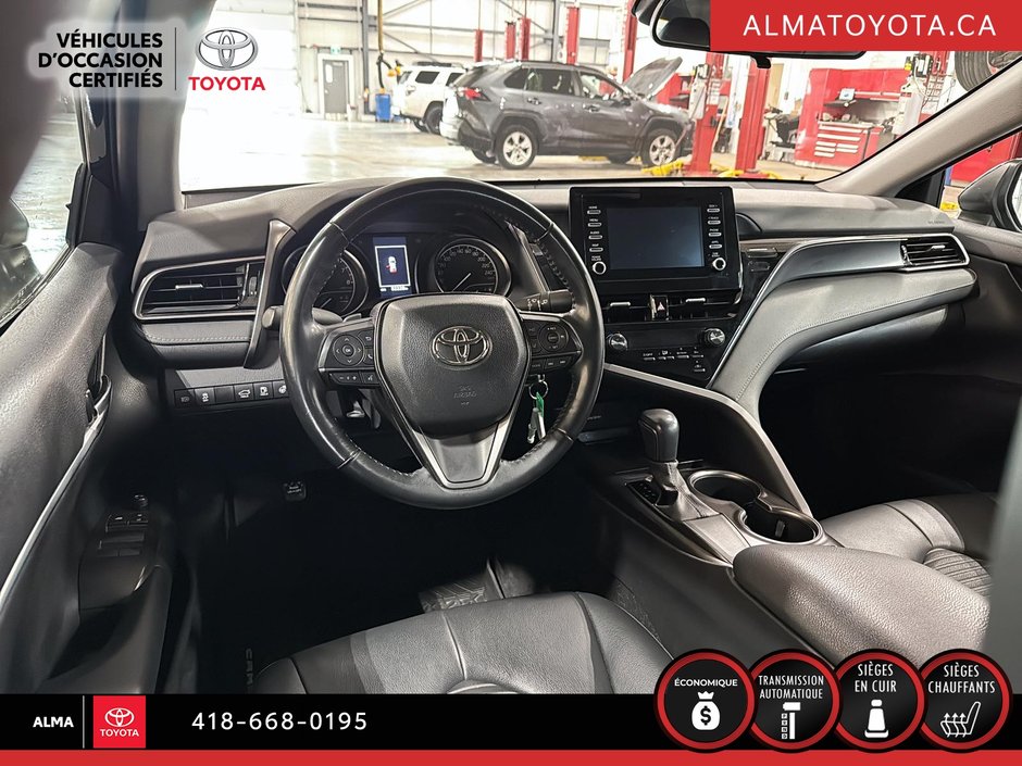 Toyota Camry SE boîte de vitesses automatique 2023-11