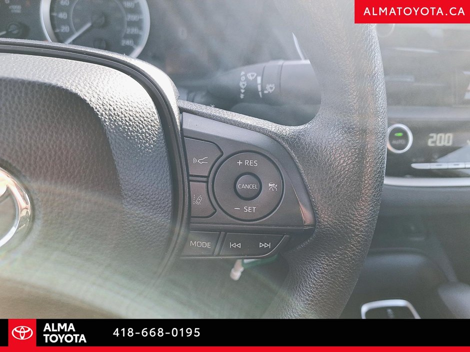 Toyota Corolla LE CVT 2020-16