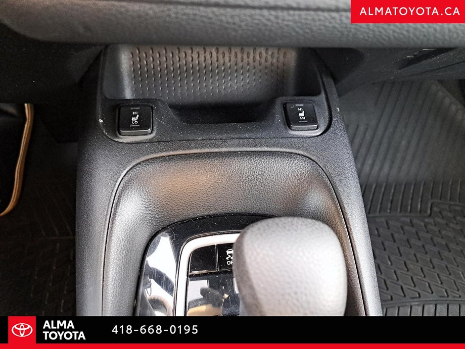 Toyota Corolla LE CVT 2020-14