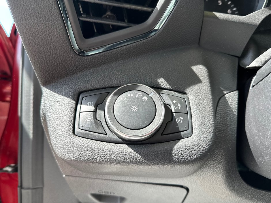 Ford Escape Titanium AWD 2019-22