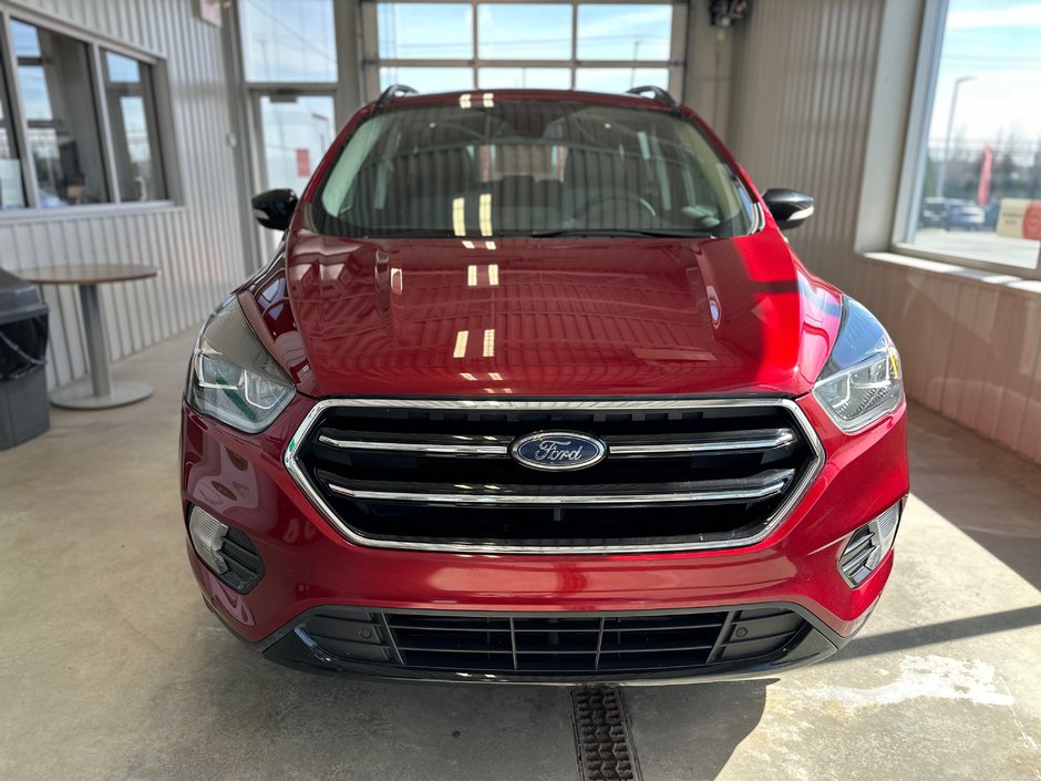 Ford Escape Titanium AWD 2019-1