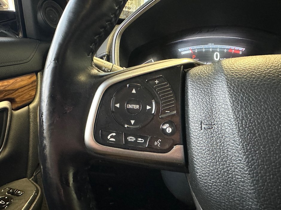 Honda CR-V Touring AWD 2018-28