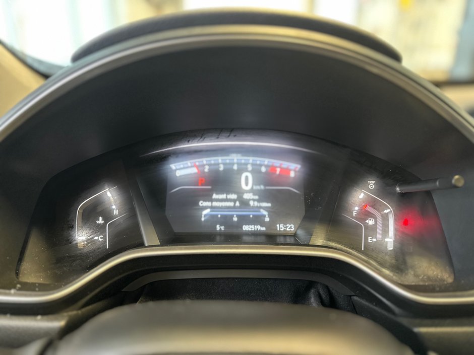 Honda CR-V Touring AWD 2018-25