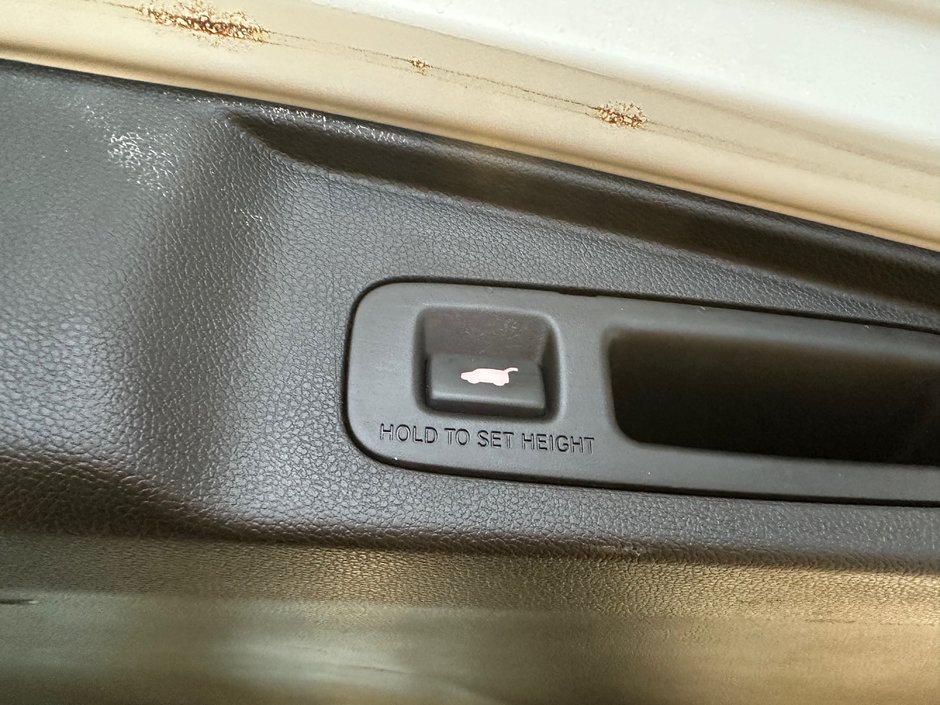 2018 Honda CR-V Touring AWD-48