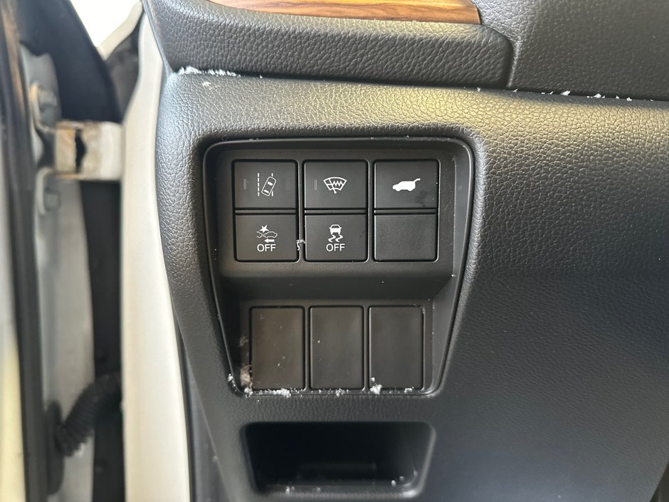 2018 Honda CR-V Touring AWD-23