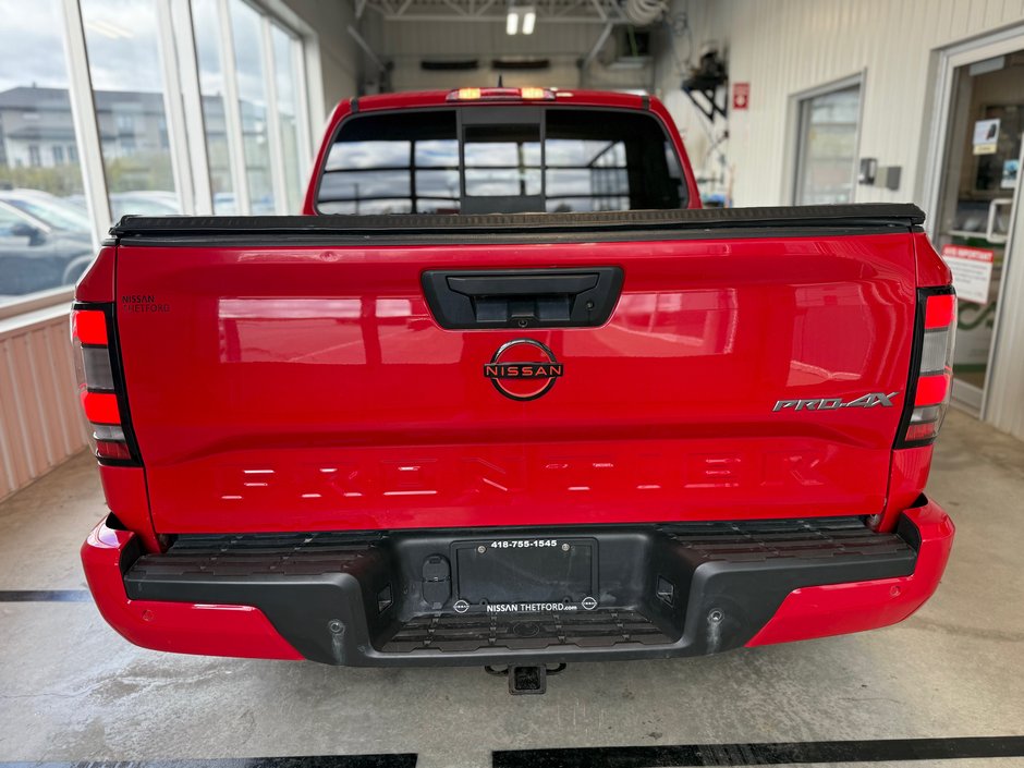 2022 Nissan Frontier Pro-4X Luxury 4X4-4