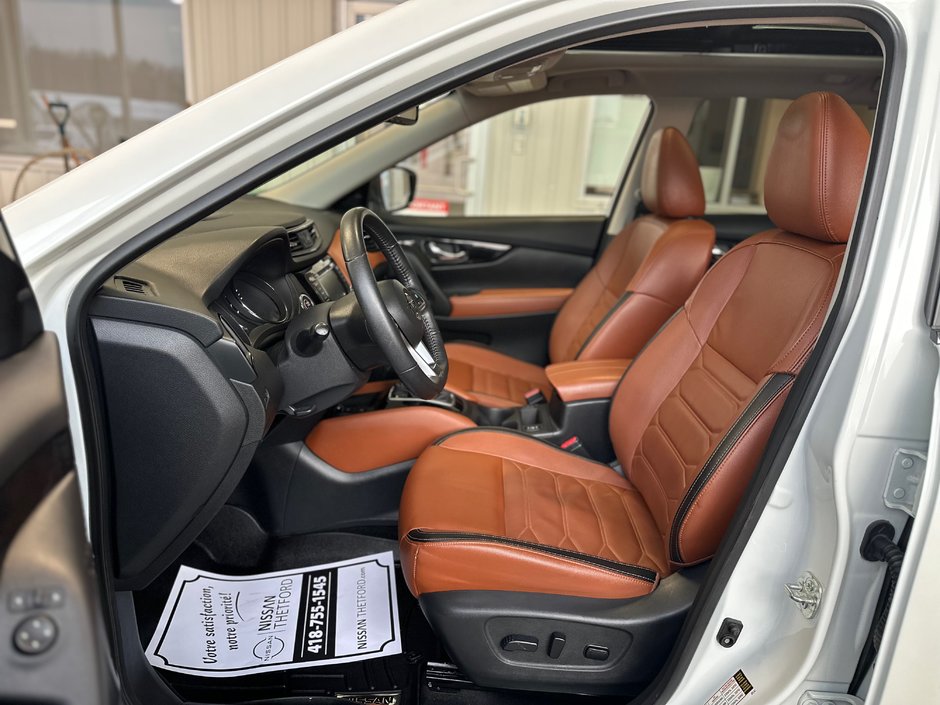 Nissan Rogue SL Platinum AWD 2019-17
