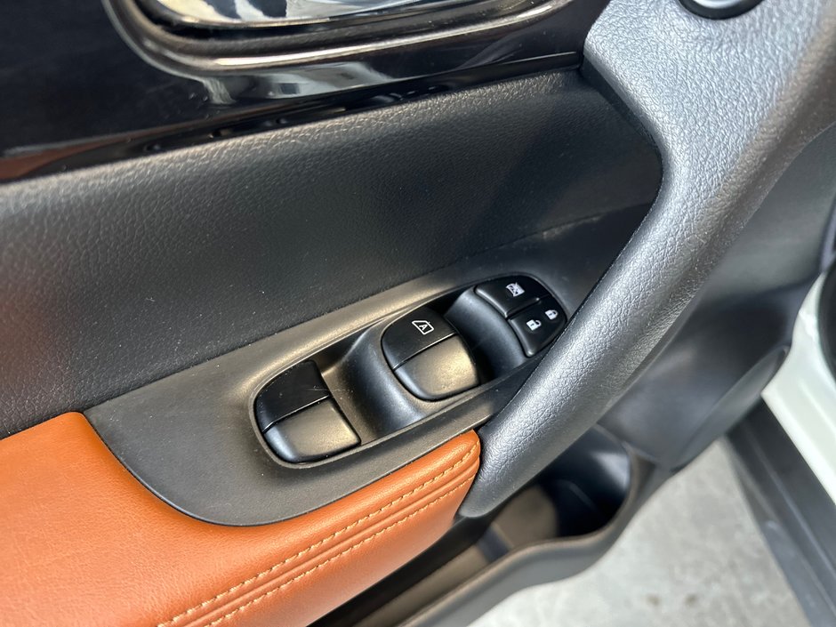 Nissan Rogue SL Platinum AWD 2019-21