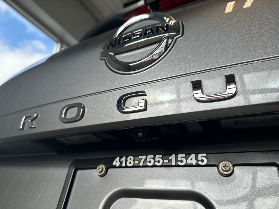 2021 Nissan Rogue Platinum AWD-7
