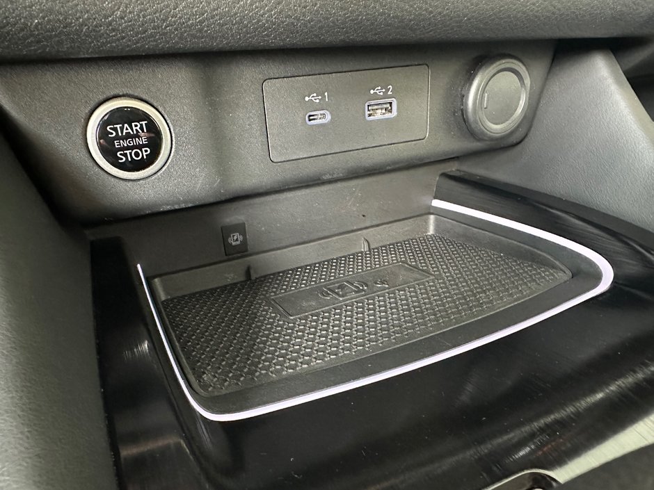Nissan Rogue Platinum AWD 2021-36