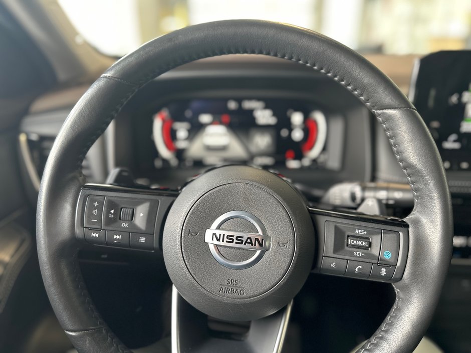 Nissan Rogue Platinum AWD 2021-23