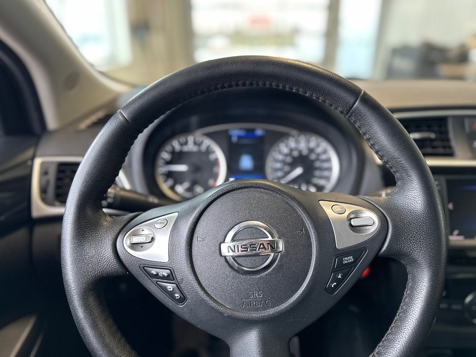 Nissan Sentra SV 2019-17