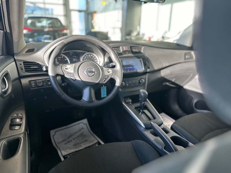 Nissan Sentra S 2019-9