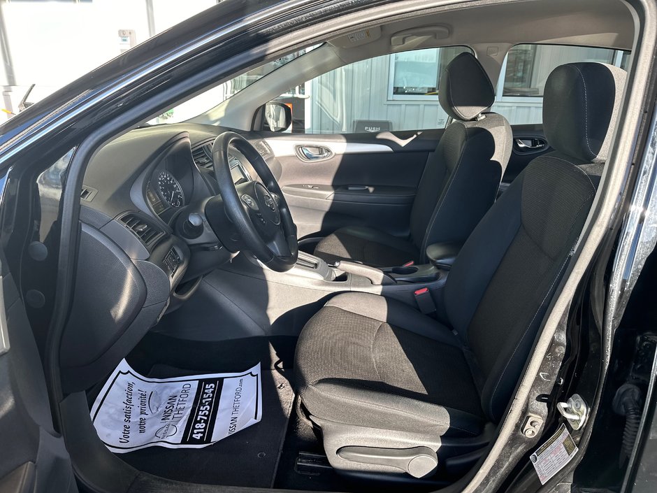 Nissan Sentra S 2019-11