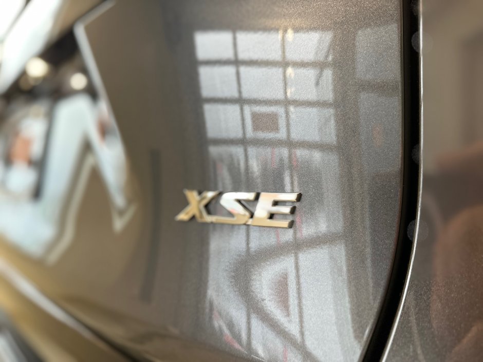 Toyota RAV4 Prime XSE AWD 2021-7