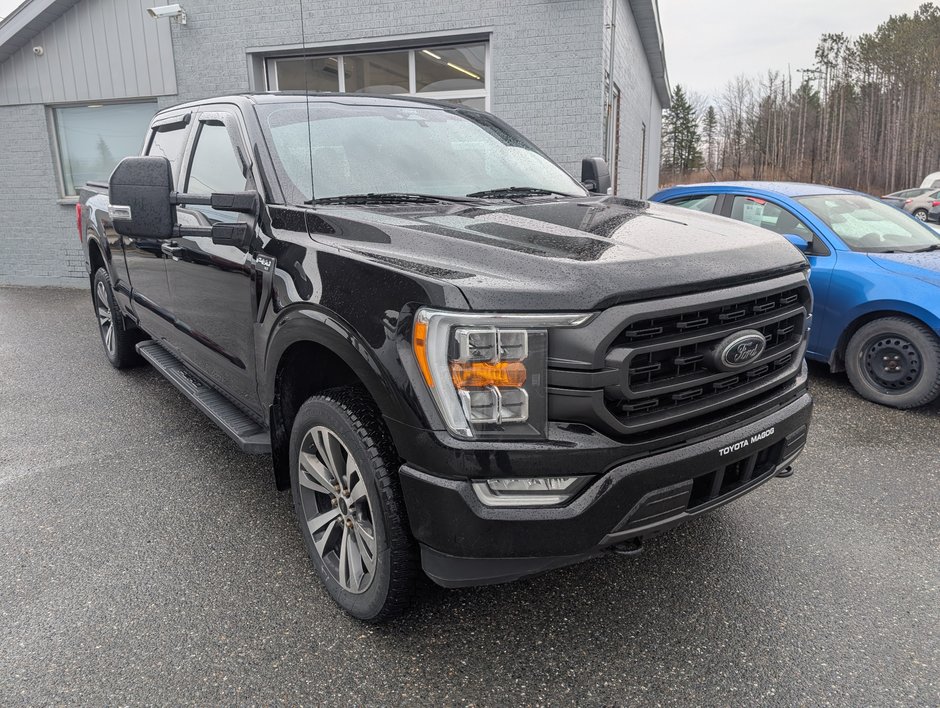 2021 Ford F-150 SUPERCREW XLT FX4 4X4, in Magog, Quebec