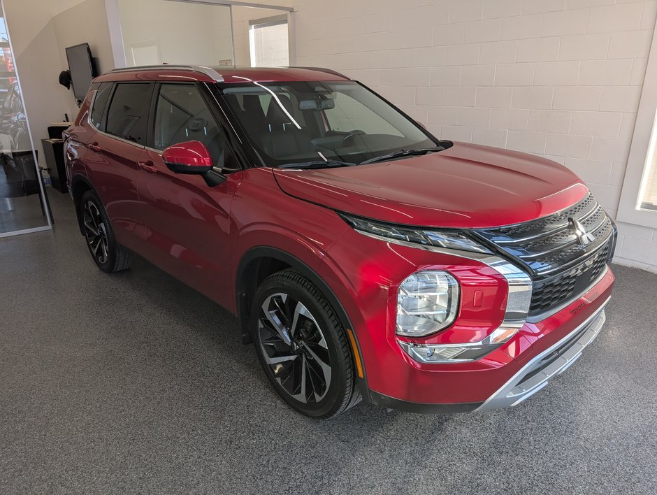 Mitsubishi Outlander SEL AWD, GARANTIE JUSQU EN 2026 2022 à Magog, Québec