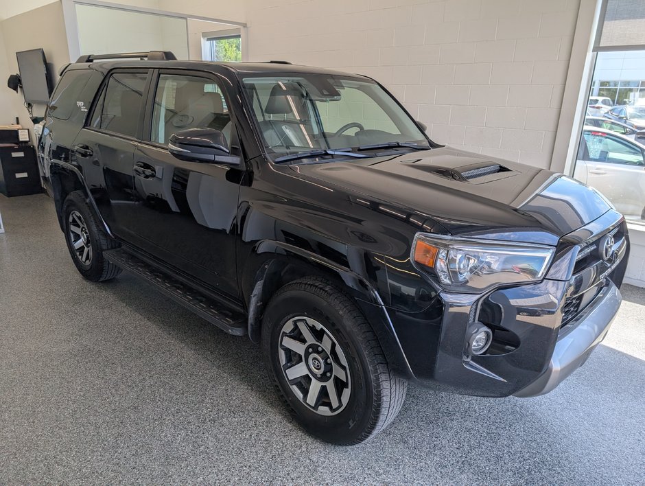 2022 Toyota 4Runner TRD OFF ROAD AWD, in Magog, Quebec