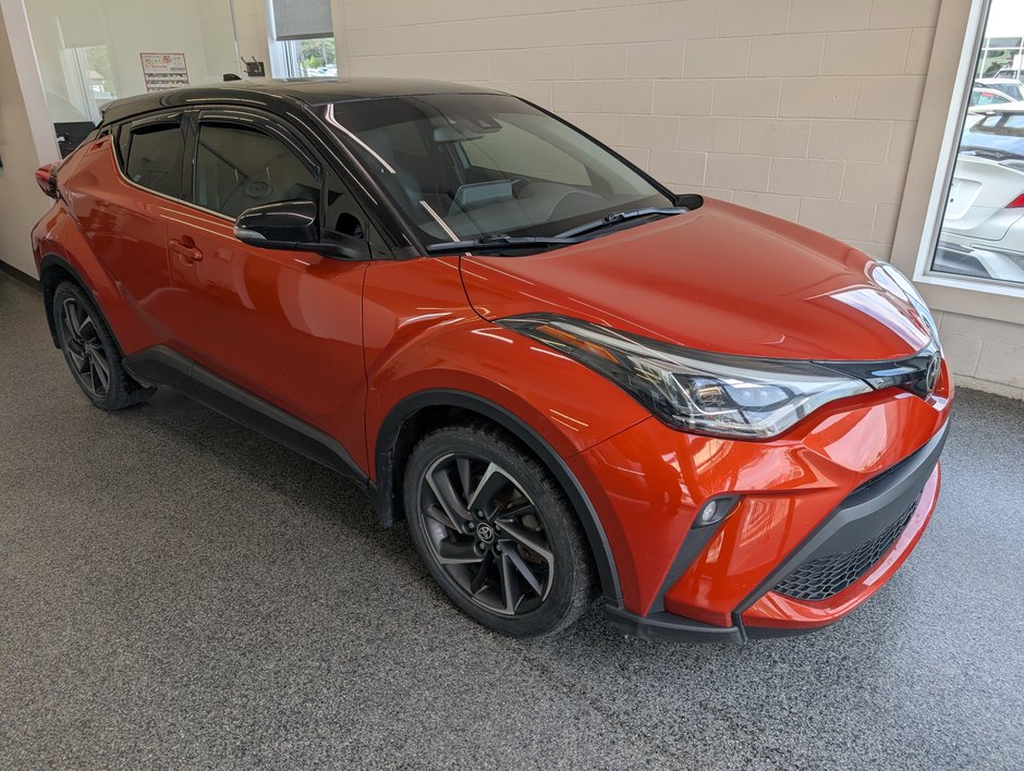 Toyota C-HR LIMITED, CUIR, A/C, 2020 à Magog, Québec