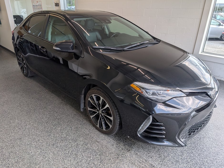 Toyota Corolla SE, 2017 à Magog, Québec
