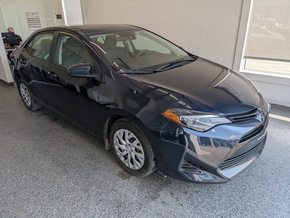 Toyota Corolla LE 2019 à Magog, Québec