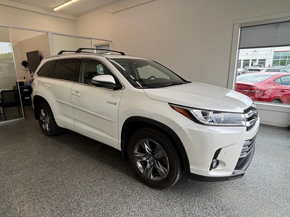 Toyota Highlander Hybrid Limited AWD, 2017 à Magog, Québec