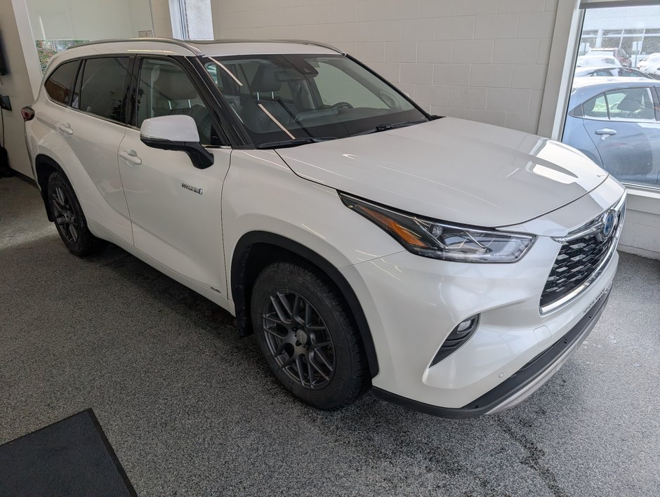 2021 Toyota Highlander hybrid LIMITED AWD, in Magog, Quebec