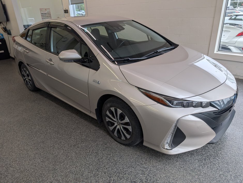 Toyota Prius Prime BRANCHABLE, A/C, 2020 à Magog, Québec