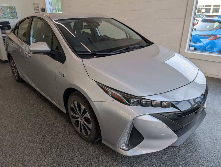 Toyota PRIUS PRIME BRANCHABLE, GARANTIE JUSQU EN 2026, 2022 à Magog, Québec