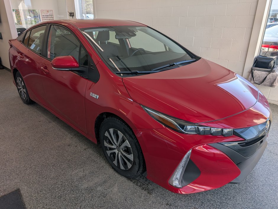 Toyota Prius Prime BRANCHABLE, A/C, 2022 à Magog, Québec