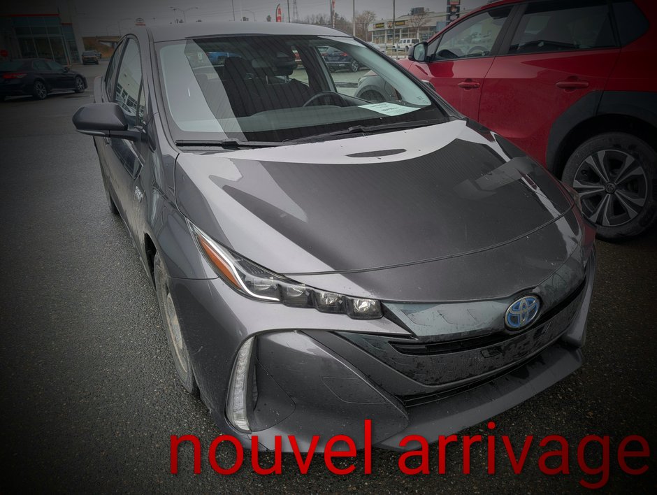 Toyota Prius Prime BRANCHABLE, 2022 à Magog, Québec