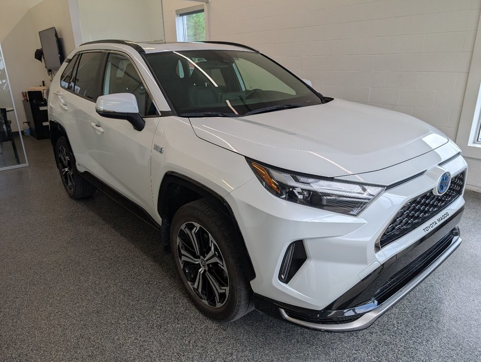 Toyota RAV4 Prime XSE AWD, BRANCHABLE, GARANTIE JUSQU EN 2027, 2023 à Magog, Québec