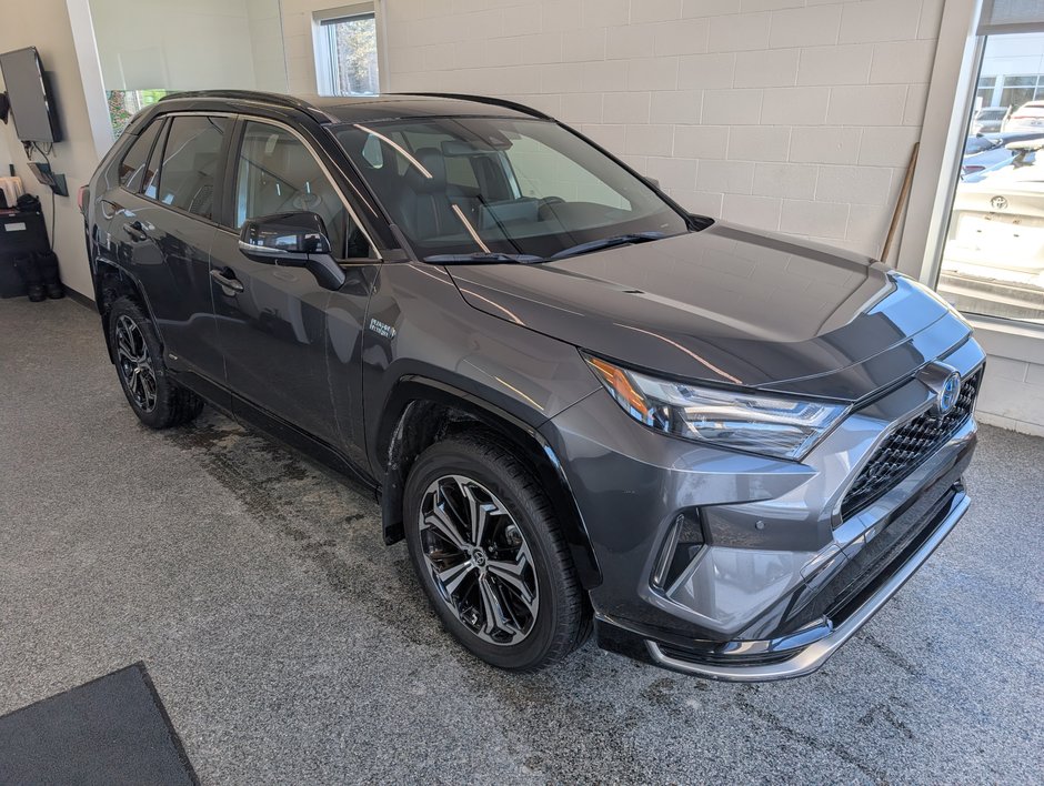 Toyota RAV4 Prime XSE TECH BRANCHABLE, 2023 à Magog, Québec