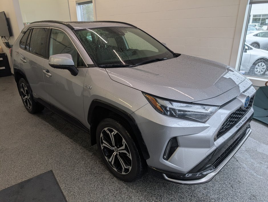 2024 Toyota RAV4 Prime XSE AWD, GARANTIE JUSQU EN 2028, in Magog, Quebec