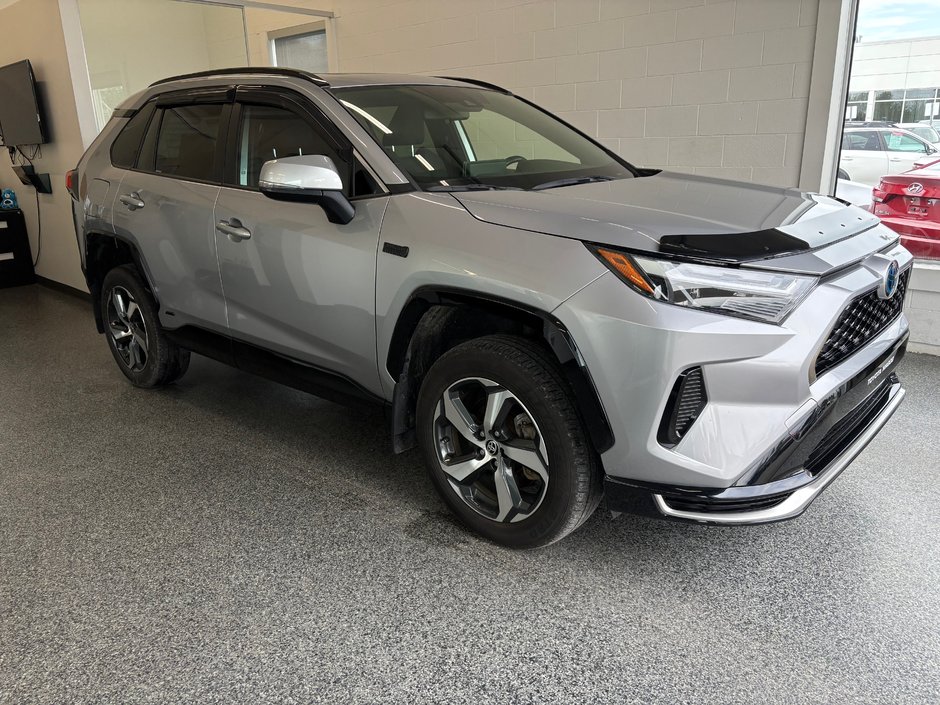 2024 Toyota RAV4 Prime SE AWD in Magog, Quebec