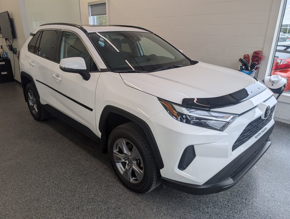 2024 Toyota RAV4 XLE AWD in Magog, Quebec