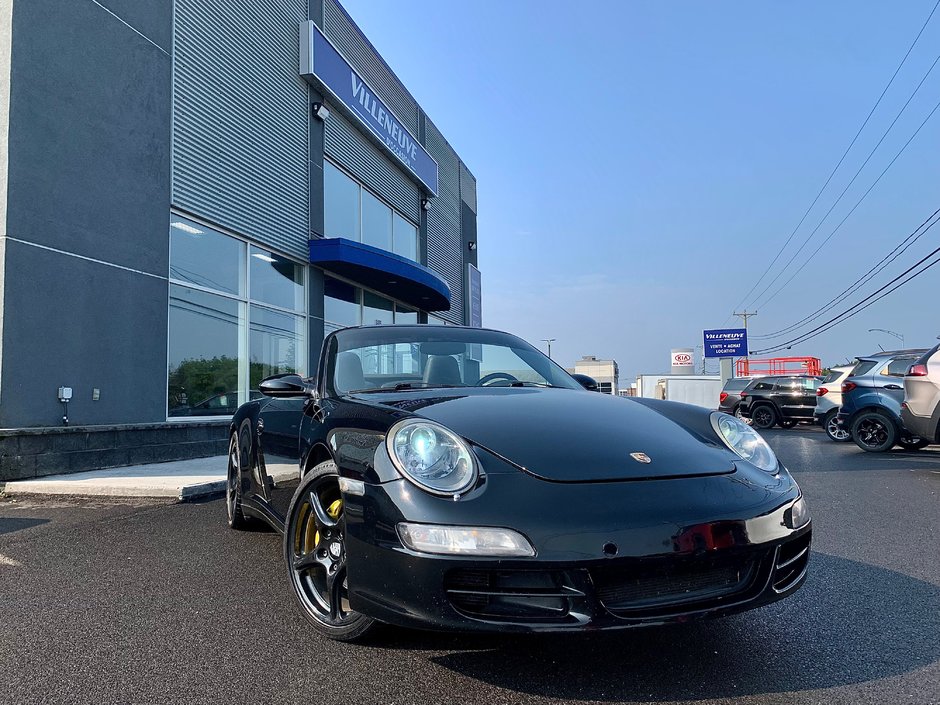 2006 Porsche Carrera 4 Cabriolet in Matane, Quebec