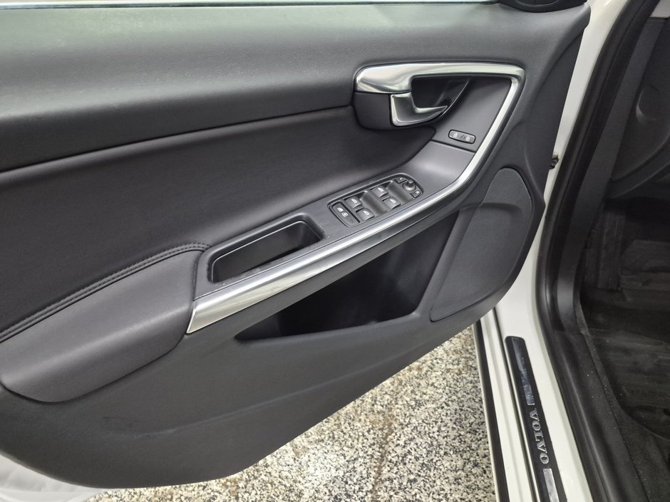 2012 Volvo S60 T5 LEVEL I-7