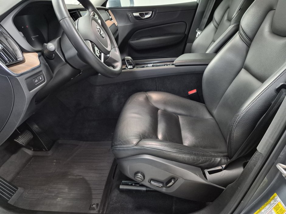 2023 Volvo XC60 RECHARGE PLUS BRIGHT THEME-8